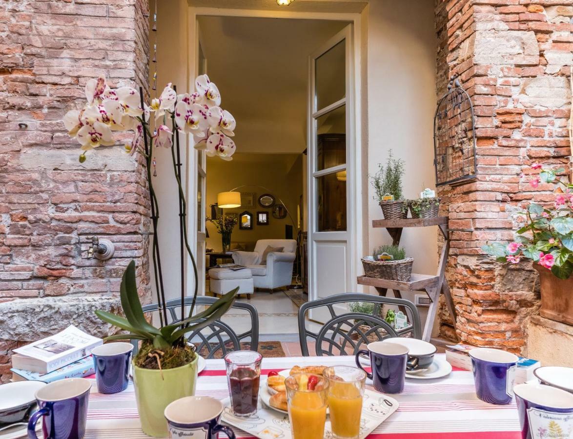 La Delizia Central Apartment Lucca Exterior photo