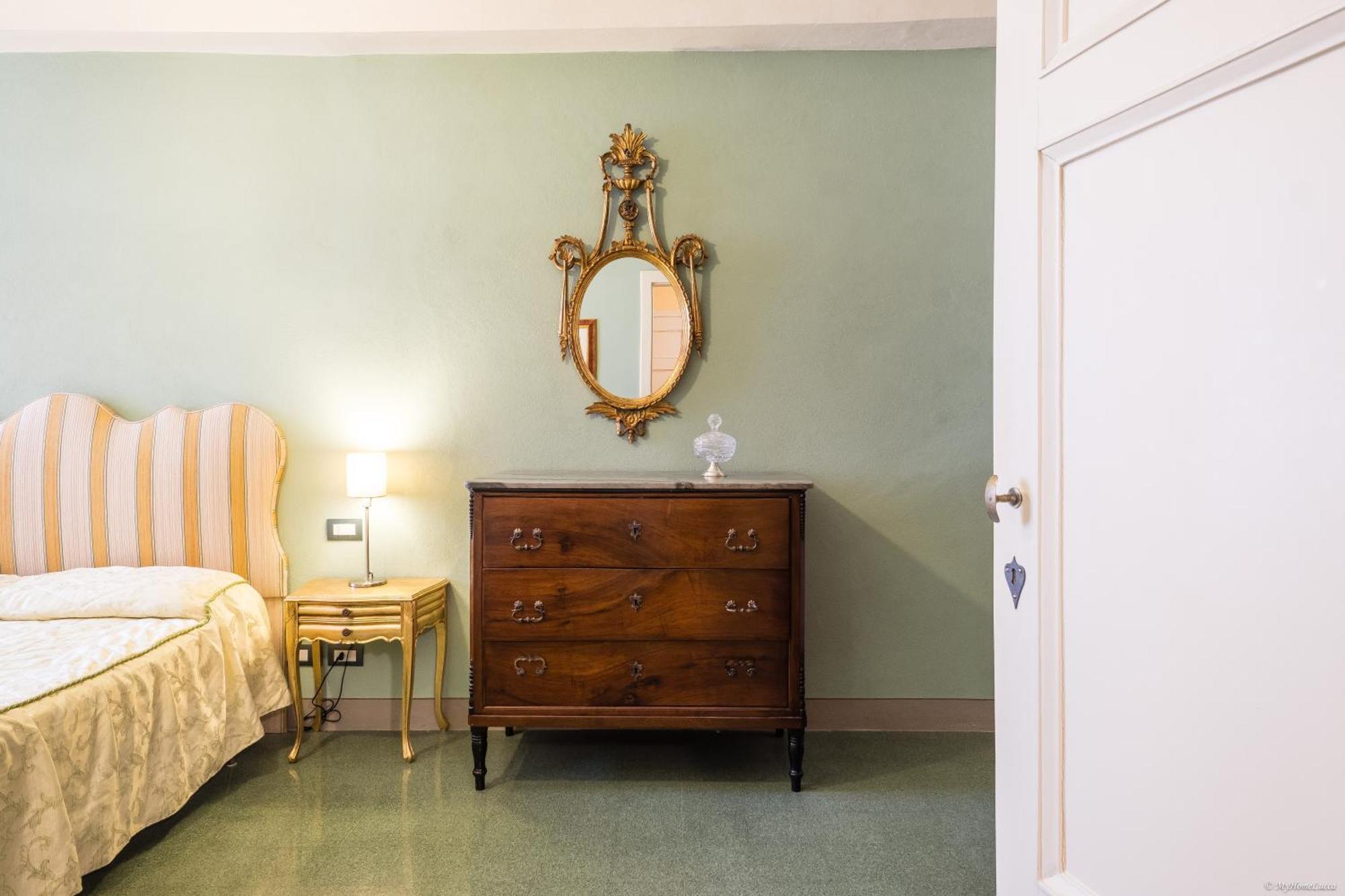 La Delizia Central Apartment Lucca Exterior photo